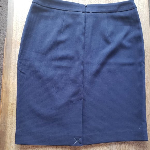 NWT | LOFT | Navy Pencil Skirt | 12 - Picture 2 of 6